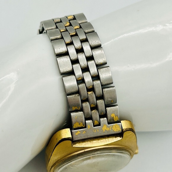 Vintage Benrus TechniQuartz Men's Watch Date Sunburst Dial Green Gold FOR PARTS - Picture 5 of 7